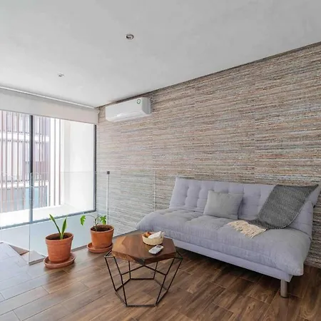 Lovely 2-bed In With Private Pool Apartamento