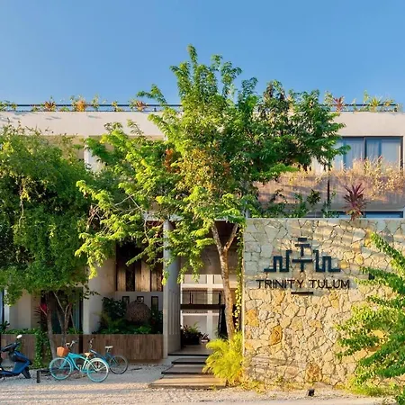 Lovely 2-bed In With Private Pool Apartamento
