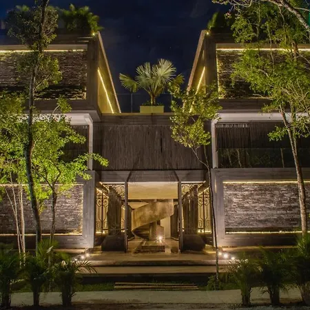 Black House Apartahotel