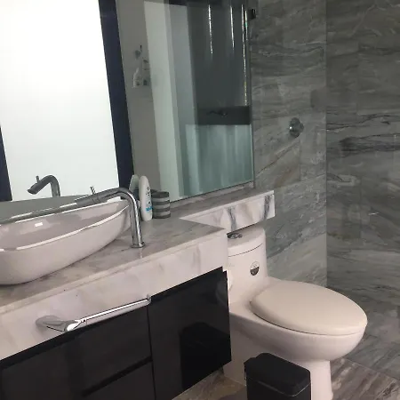 Black House Aparthotel