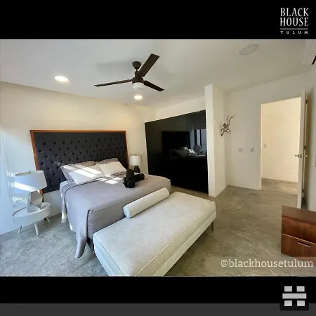 Black House * Tulum