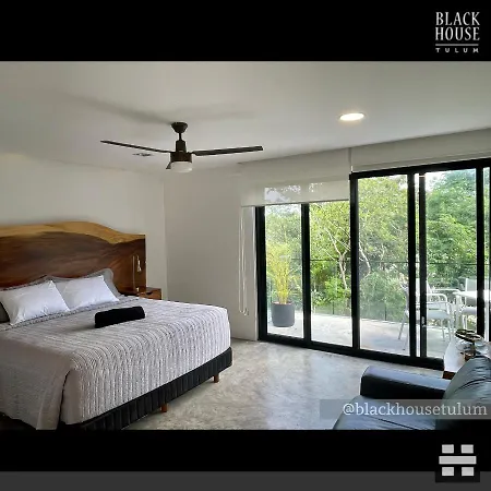 Black House