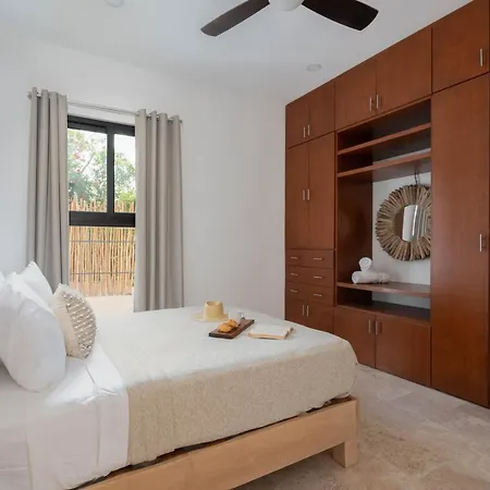 Apartment Cozy 3 Bedrooms Townhome-centrally Located-gated-wifi Tulum