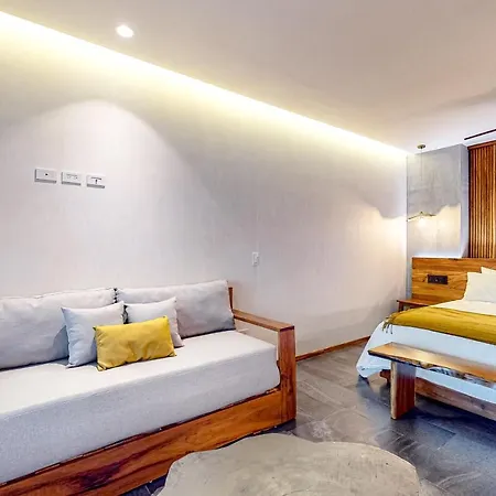 Miraluna 233 At Luum Zama Hotel *