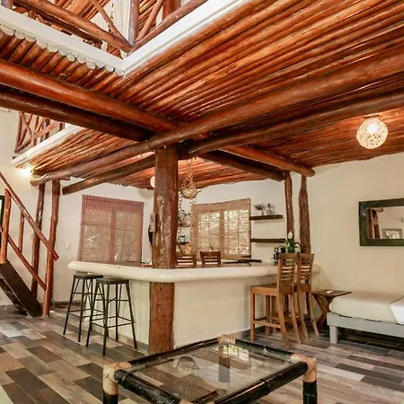 Hotel La Casa De Mia Tulum