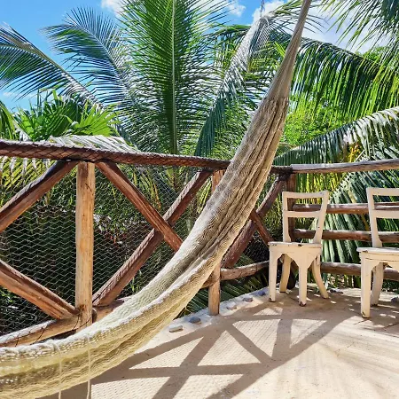 La Casa De Mia 2*