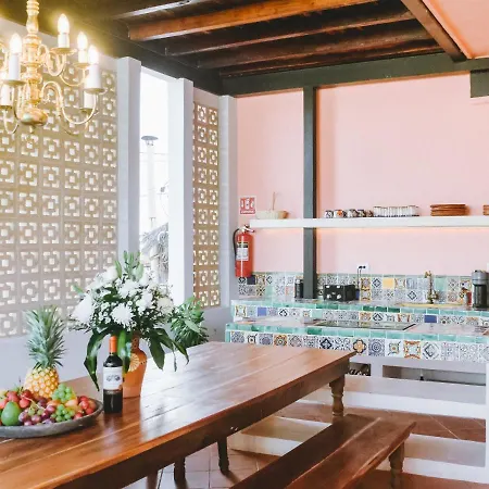 Hotel Hiphipstay - The Colonial 5*