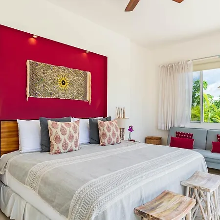 Calma, Chic & Mexican Villa, A True Oasis Pool, Security