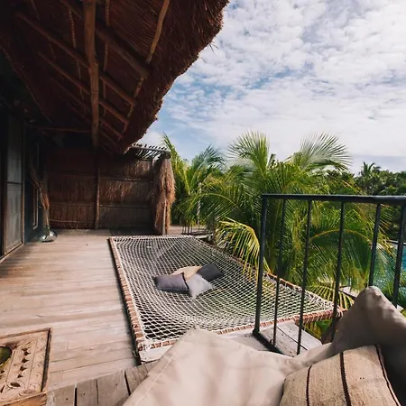 Hotel Radhoo (adults Only)