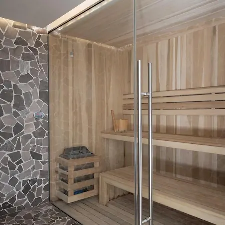 Iik 301 Apartahotel *