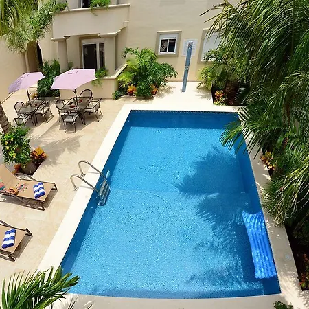 Apartment Palms