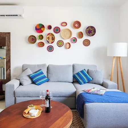 Apartment Zaazil, Jungle View & Great Pool 100mb Fiber Wifi!
