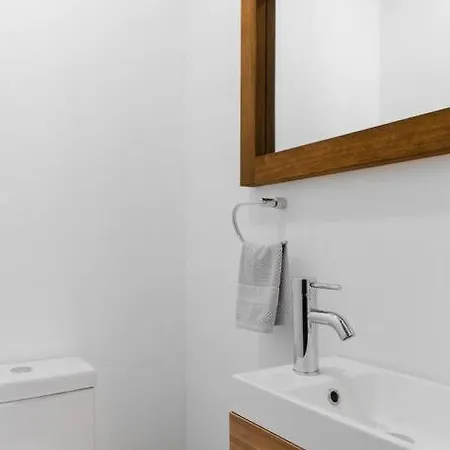 Apartment Neem 31 Comfortable, Luxury 10 Min To The *