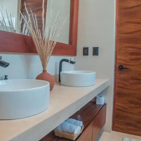 Stylish & Luxury Penthouse & Apartment, Private Pool, Private Hot Tub, Terrace And Roof At Jungle Apartment Tulum