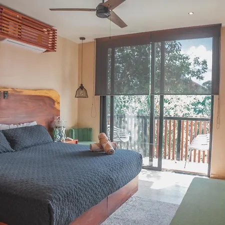 Apartment Stylish & Luxury Penthouse & Apartment, Private Pool, Private Hot Tub, Terrace And Roof At Jungle