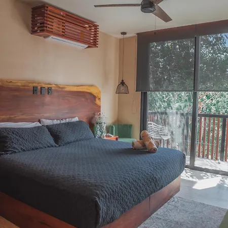 Stylish & Luxury Penthouse & Apartment, Private Pool, Private Hot Tub, Terrace And Roof At Jungle Tulum