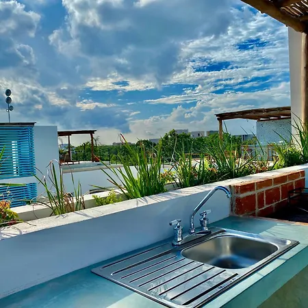 Rosa Azul Tulum