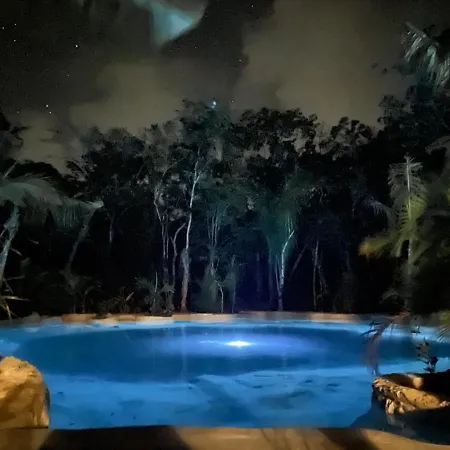 Glamping Bunga Lotus