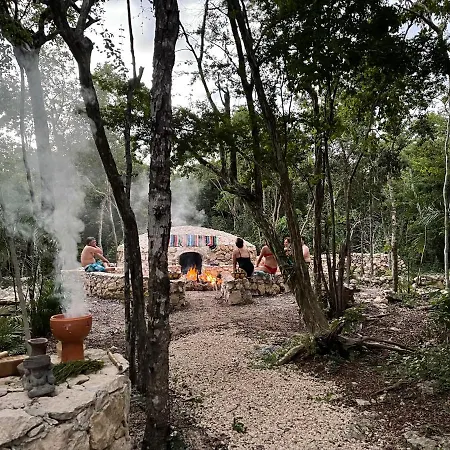 Glamping Bunga Lotus Camping *