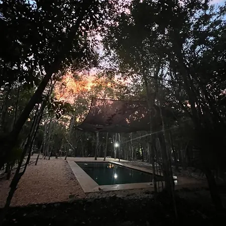 Glamping Mayan Glam