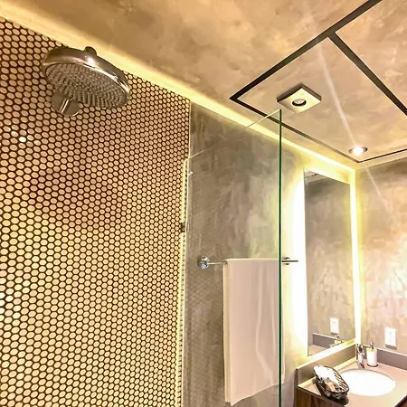 Amazing Ph Corazon / Private Pool Apartment *