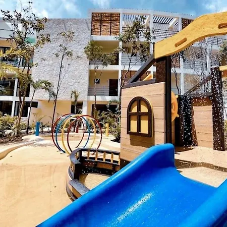 The Waves By Experience Hotel