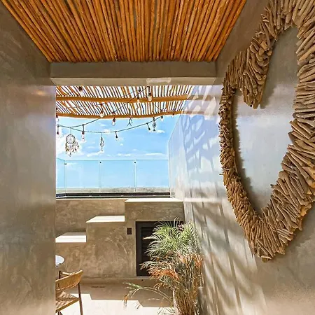 Amazing Ph Corazon / Private Pool Apartment
