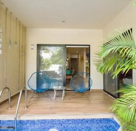 Crlstalida Swim Up & Free Bikes By Casa Paraiso