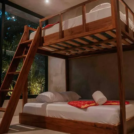 Camila Villa Tulum