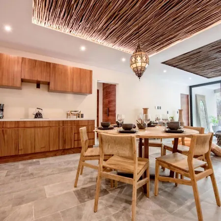 Luxurious In Luum Zama With Private Backyard & Pool, Restaurant, & Patio For Yoga