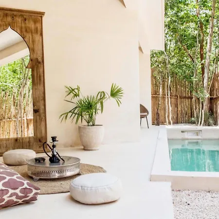 Luxurious In Luum Zama With Private Backyard & Pool, Restaurant, & Patio For Yoga Apartment