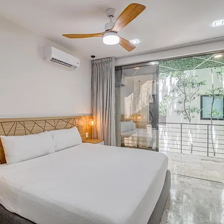 Brava Towers 212 1 Bedroom