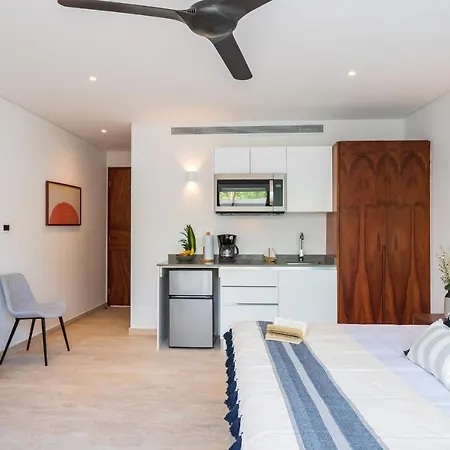 Cozy At Central Park Lagunas Apartment