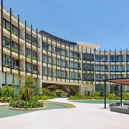 Jungle Luxury Studio, Gym And Beach Mistiq Garden Apartment *
