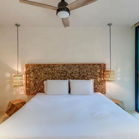 Gorgeous Flowy Space With Wrap-around Private Pool * Tulum