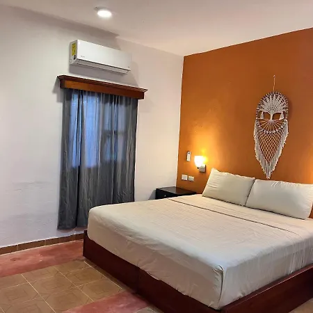 Tumben Kuxtal Tulum