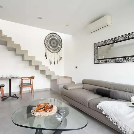 Quinto Sol Apartment *