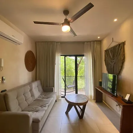Lovely Penthouse Paradise Apartment *