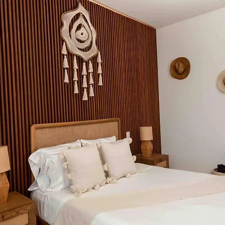 Jungle Luxury Studio, Gym And Beach Mistiq Garden Apartment