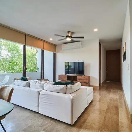 Omara Apartment
