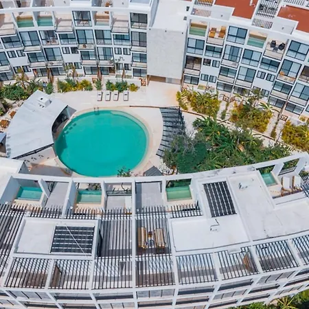 Hotel The Waves By Experience 4*