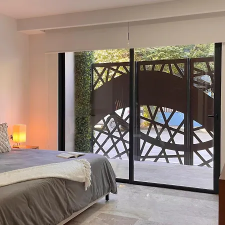 Menesse By Andiani Travel Apartment *