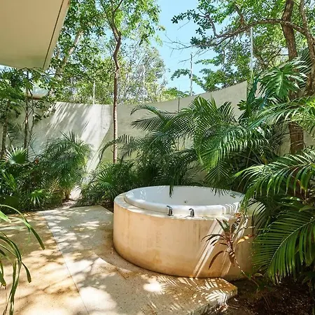 Carmela 101 Comfy&cozy 2br With Location Apartment