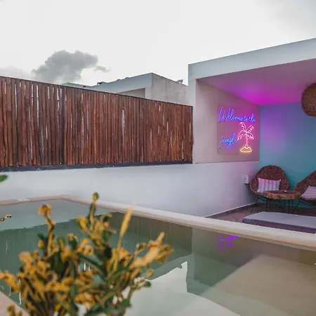 Luxury Penthouse 3br With Private Pool & Rooftop La Veleta Apartment