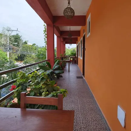 Itza La Veleta Hotel