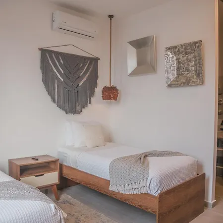 Apartment Luxury Penthouse 3br With Private Pool & Rooftop La Veleta