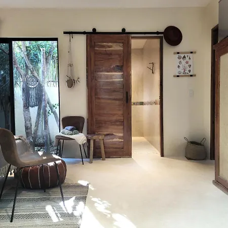 The Secret Garden Apartment