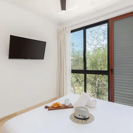 Apartment 2br With Rooftop Pool Near Restaurants Tulum