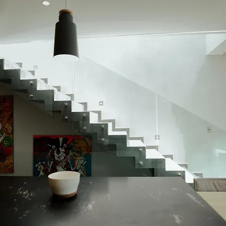 Impeccable Penthouse With Private Rooftop Pool! Apartment