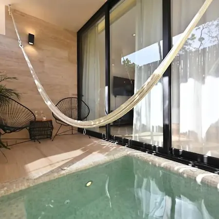 Private Jacuzzi + 2 Bikes - Gym And Pool In Rooftop Hyde 104 *